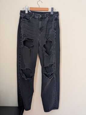 American Eagle Women’s Distressed Black Jeans Size 10